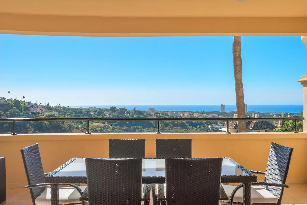 Elveria Hills Excellent Views Marbella Apartment